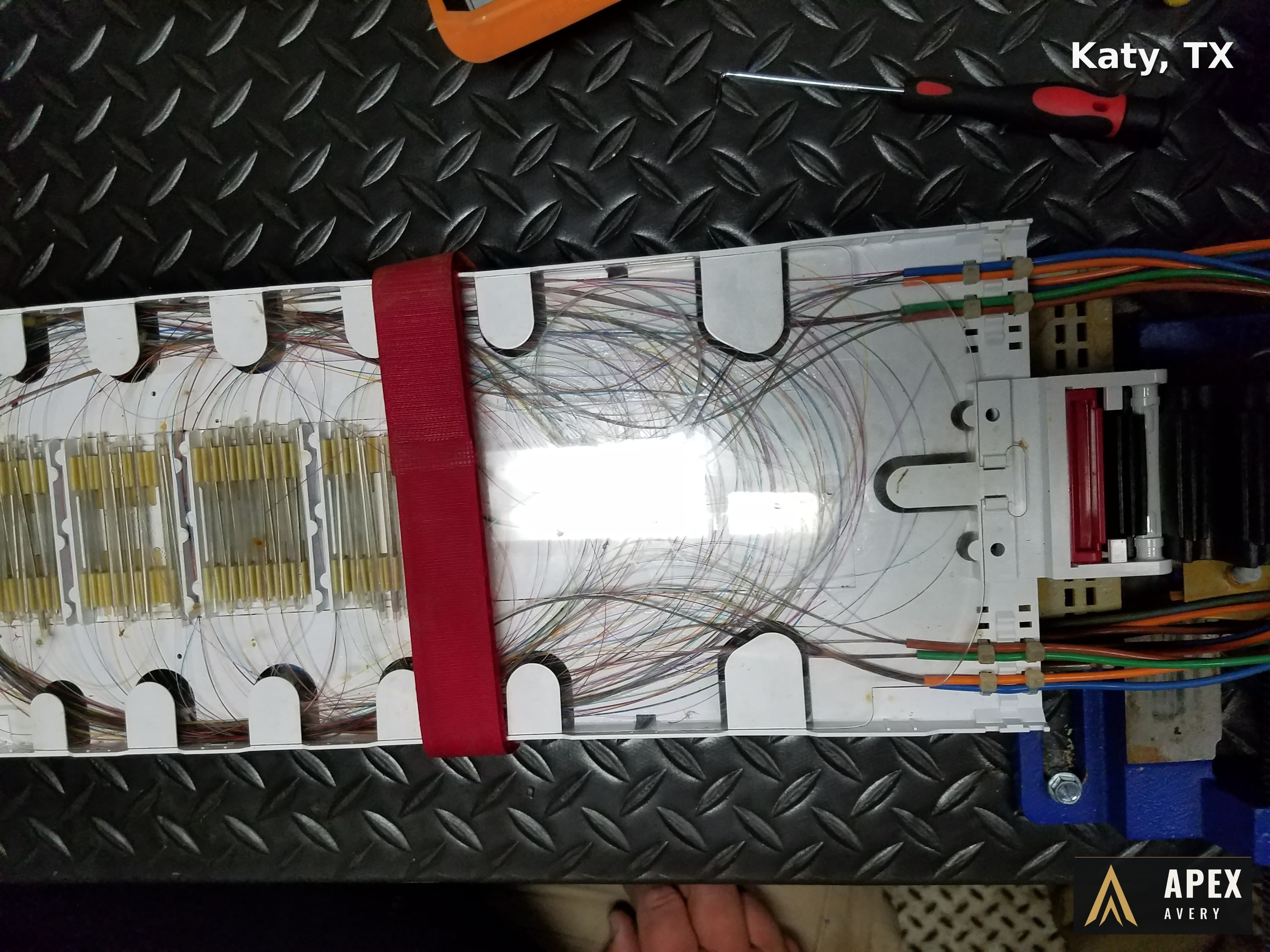 Splice tray work in progress
